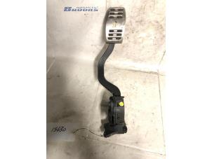 Gebruikte Sensor Gaspedaalpositie Fiat Bravo (198A) 1.4 MultiAir 16V Prijs € 25,00 Margeregeling aangeboden door Autobedrijf Brooks