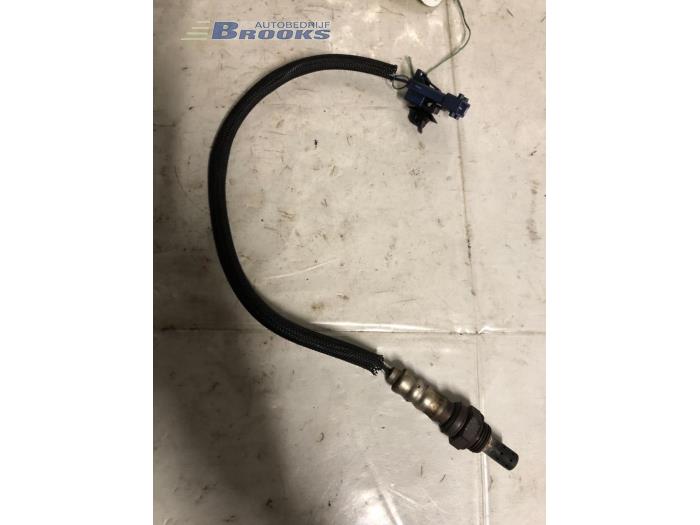 Lambda Sonde van een Citroën C3 Picasso (SH) 1.6 16V VTI 120 2010