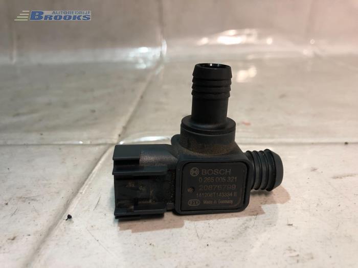Gebruikte Remassistent sensor Opel Astra J Sports Tourer (PD8/PE8/PF8) 1.6 CDTI 16V Prijs € 20,00 Margeregeling aangeboden door Autobedrijf Brooks