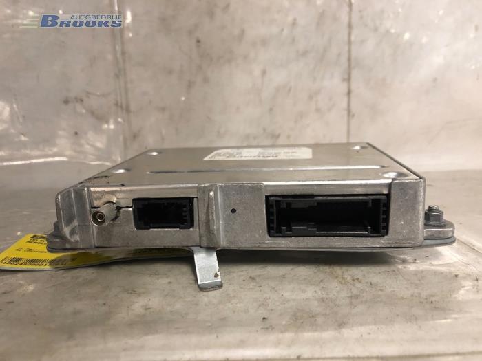 Gebruikte Telefoon Module Mercedes S (W221) 3.5 S-350 24V Prijs € 100,00 Margeregeling aangeboden door Autobedrijf Brooks