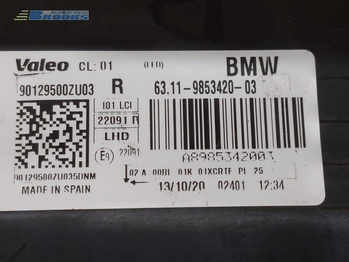 Rechter Koplamp van een BMW i3 (I01) i3s 120Ah 2020