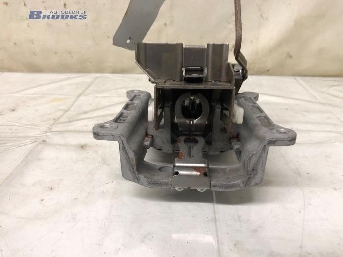 Stuurkolom Huis van een Audi A6 Avant (C6) 2.7 TDI V6 24V 2011