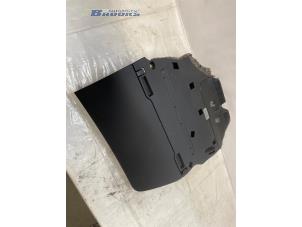 Gebruikte Dashboardkastje Audi A6 Avant (C6) 2.7 TDI V6 24V Prijs € 25,00 Margeregeling aangeboden door Autobedrijf Brooks