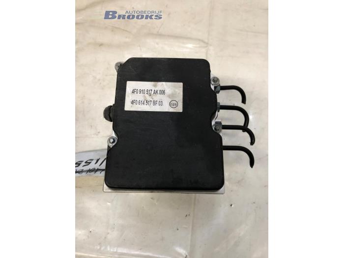 ABS Pomp van een Audi A6 Avant (C6) 2.7 TDI V6 24V 2011