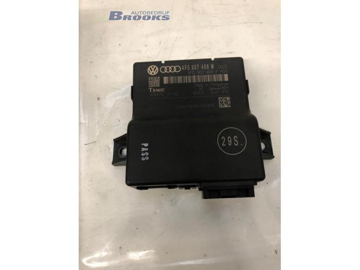 Gateway module van een Audi A6 Avant (C6) 2.7 TDI V6 24V 2011