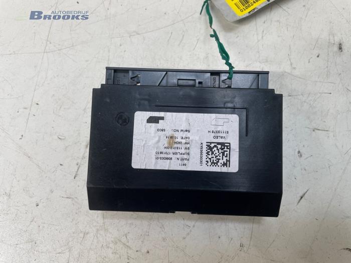 Gebruikte Computer Kachel BMW 1 serie (F20) 114i 1.6 16V Prijs € 25,00 Margeregeling aangeboden door Autobedrijf Brooks