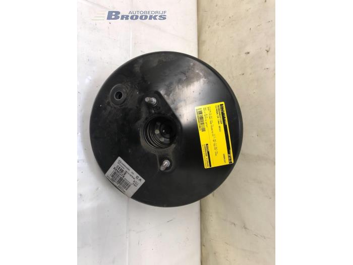 Gebruikte Rembooster Citroen C4 Berline (NC) 1.6 16V VTi Prijs € 30,00 Margeregeling aangeboden door Autobedrijf Brooks