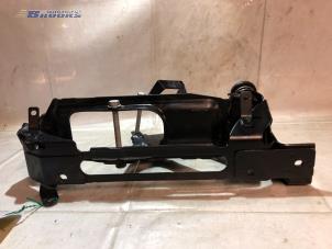 Gebruikte Aircopomp Steun Audi E-tron (GEN) 55 quattro Prijs € 25,00 Margeregeling aangeboden door Autobedrijf Brooks