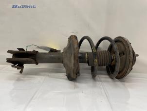 Gebruikte Mac Phersonpoot rechts-voor Mitsubishi Eclipse (D5) 3.0 V6 24V Prijs € 75,00 Margeregeling aangeboden door Autobedrijf Brooks