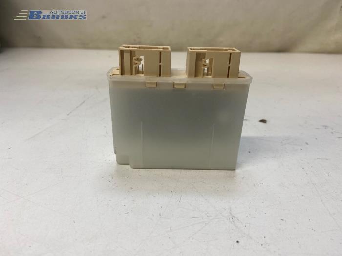 PDC Module van een BMW i4 (G26) eDrive40 84 kWh 2022