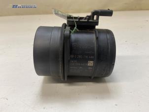 Gebruikte Luchtmassameter Volkswagen Transporter T6 2.0 TDI Prijs € 45,00 Margeregeling aangeboden door Autobedrijf Brooks