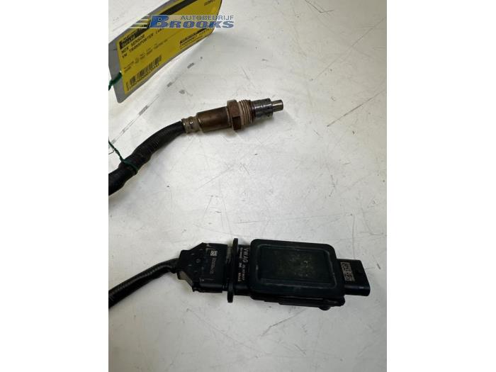 Nox sensor van een Volkswagen Transporter T6 2.0 TDI 2021