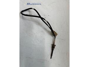 Gebruikte Uitlaat temperatuursensor Volkswagen Transporter T6 2.0 TDI Prijs € 50,00 Margeregeling aangeboden door Autobedrijf Brooks