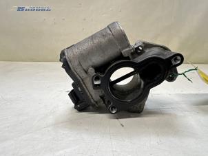 Gebruikte EGR Klep Renault Trafic New (JL) 2.0 dCi 16V 115 Prijs € 40,00 Margeregeling aangeboden door Autobedrijf Brooks