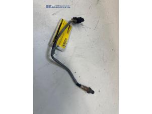 Gebruikte Lambda Sonde Opel Adam 1.4 16V Prijs € 10,00 Margeregeling aangeboden door Autobedrijf Brooks
