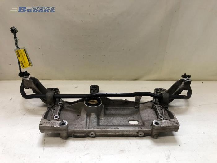 Gebruikte Subframe Audi A3 (8P1) 1.8 16V TFSI Prijs € 15,00 Margeregeling aangeboden door Autobedrijf Brooks