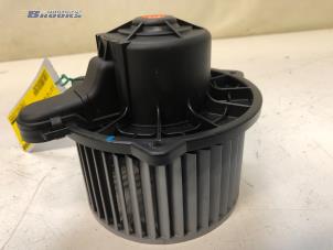 Gebruikte Blower Kia Soul I (AM) 1.6 CVVT 16V Prijs € 40,00 Margeregeling aangeboden door Autobedrijf Brooks