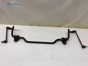 Gebruikte Stabilisatorstang voor Landrover Range Rover Evoque (LVJ/LVS) 2.2 TD4 16V 5-drs. Prijs € 30,00 Margeregeling aangeboden door Autobedrijf Brooks