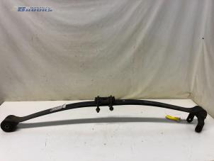 Gebruikte Veerblad achter Ford Transit 2.2 TDCi 16V Prijs € 80,00 Margeregeling aangeboden door Autobedrijf Brooks