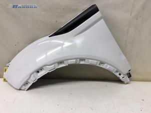 Gebruikte Scherm links-voor Landrover Range Rover Evoque (LVJ/LVS) 2.2 TD4 16V 5-drs. Prijs € 325,00 Margeregeling aangeboden door Autobedrijf Brooks