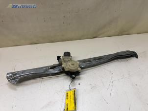 Gebruikte Ruitmechaniek 2Deurs rechts-voor Ford Transit 2.2 TDCi 16V Prijs € 40,00 Margeregeling aangeboden door Autobedrijf Brooks