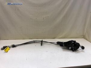 Gebruikte Versnellingspook Ford Transit Custom 2.0 TDCi 16V Eco Blue 130 Prijs € 75,00 Margeregeling aangeboden door Autobedrijf Brooks