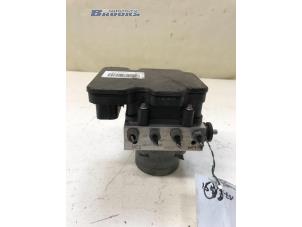 Gebruikte ABS Pomp Ford Transit Custom 2.0 TDCi 16V Eco Blue 130 Prijs € 150,00 Margeregeling aangeboden door Autobedrijf Brooks