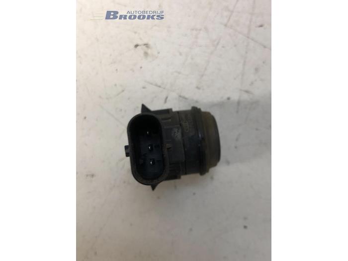 PDC Sensor van een Mercedes-Benz A (W176) 1.6 A-180 16V 2014