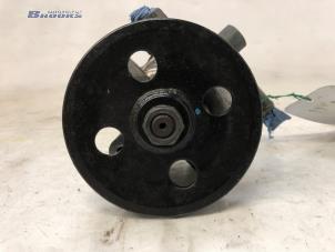 Gebruikte Pomp Servo Chevrolet Kalos (SF48) 1.2 Prijs € 30,00 Margeregeling aangeboden door Autobedrijf Brooks