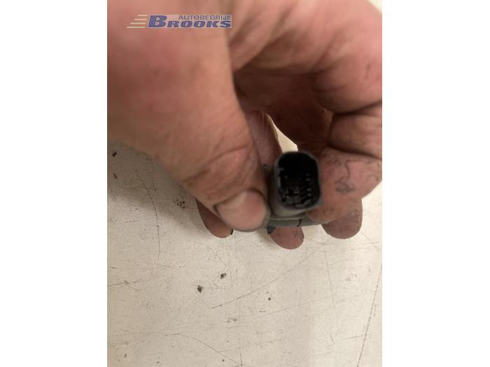 PDC Sensor van een Peugeot 208 I (CA/CC/CK/CL) 1.4 HDi 2013