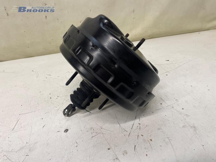Gebruikte Rembol Landrover Range Rover Evoque (LVJ/LVS) 2.2 TD4 16V 5-drs. Prijs € 75,00 Margeregeling aangeboden door Autobedrijf Brooks