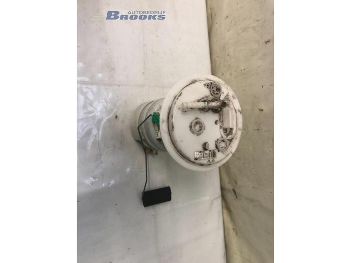 Gebruikte Tank element Pomp Peugeot 307 CC (3B) 2.0 16V Prijs € 25,00 Margeregeling aangeboden door Autobedrijf Brooks