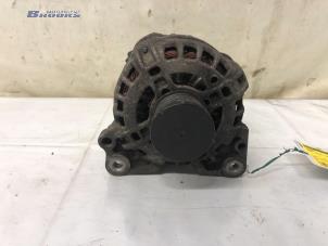 Gebruikte Dynamo Seat Ibiza IV (6J5) 1.0 12V Prijs € 15,00 Margeregeling aangeboden door Autobedrijf Brooks