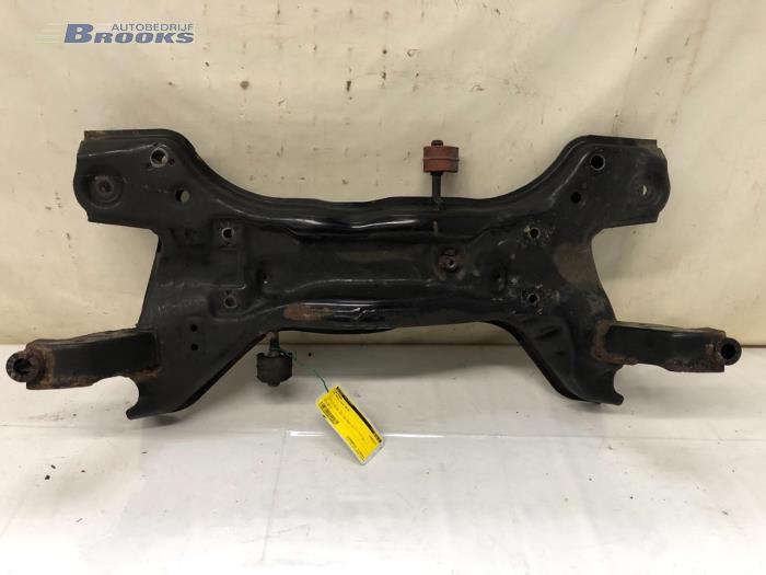 Gebruikte Subframe Volkswagen Polo V (6R) 1.2 12V BlueMotion Technology Prijs € 35,00 Margeregeling aangeboden door Autobedrijf Brooks