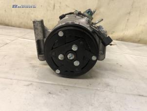 Gebruikte Aircopomp Volvo XC60 I (DZ) 2.4 D5 20V AWD Geartronic Prijs € 150,00 Margeregeling aangeboden door Autobedrijf Brooks