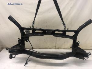 Gebruikte Subframe Volkswagen Golf VII (AUA) 1.5 TSI Evo BlueMotion 16V Prijs € 60,00 Margeregeling aangeboden door Autobedrijf Brooks