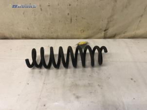 Gebruikte Schroefveer achter BMW 1 serie (E87/87N) 116i 1.6 16V Prijs € 25,00 Margeregeling aangeboden door Autobedrijf Brooks