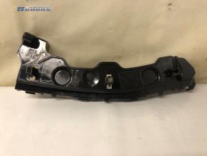 Nieuwe Bumpersteun rechts-voor Seat Alhambra (7N) 1.4 TSI 16V Prijs € 18,15 Inclusief btw aangeboden door Autobedrijf Brooks