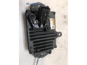 Gebruikte Radar sensor Toyota RAV4 (A5) 2.5 Hybrid 16V AWD Prijs € 350,00 Margeregeling aangeboden door Autobedrijf Brooks