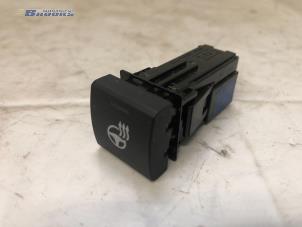 Gebruikte Schakelaar Toyota RAV4 (A5) 2.5 Hybrid 16V AWD Prijs € 30,00 Margeregeling aangeboden door Autobedrijf Brooks