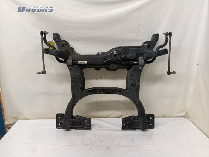 Gebruikte Subframe Mercedes B (W246/W242) 1.5 B-180 CDI,d 16V Prijs € 80,00 Margeregeling aangeboden door Autobedrijf Brooks