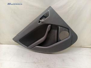 Gebruikte Portierbekleding 4Deurs links-achter Mercedes B (W246) 1.5 B-180 CDI,d 16V Prijs € 150,00 Margeregeling aangeboden door Autobedrijf Brooks