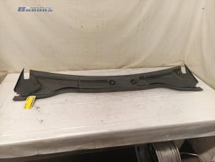 Gebruikte Paravan Mercedes B (W246) 1.5 B-180 CDI,d 16V Prijs € 30,00 Margeregeling aangeboden door Autobedrijf Brooks