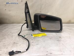Gebruikte Buitenspiegel rechts Mercedes B (W246) 1.5 B-180 CDI,d 16V Prijs € 125,00 Margeregeling aangeboden door Autobedrijf Brooks