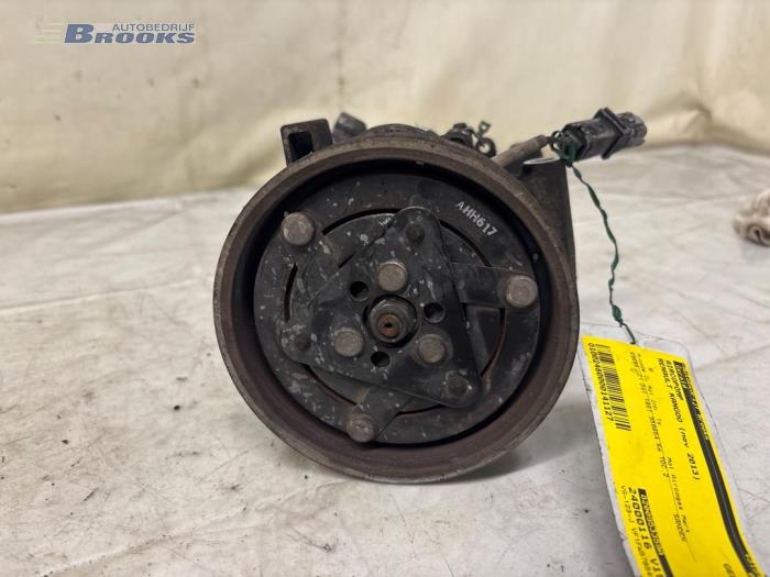 Gebruikte Pomp Airco Renault Kangoo Express (FW) 1.5 dCi 75 FAP Prijs € 25,00 Margeregeling aangeboden door Autobedrijf Brooks