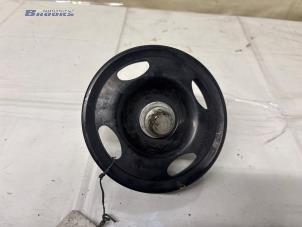 Gebruikte Krukas Poelie Skoda Fabia II Combi 1.2i 12V Prijs € 15,00 Margeregeling aangeboden door Autobedrijf Brooks