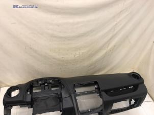 Gebruikte Airbag set + dashboard Renault Clio IV (5R) 0.9 Energy TCE 90 12V Prijs € 400,00 Margeregeling aangeboden door Autobedrijf Brooks