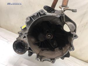 Gebruikte Versnellingsbak Volkswagen Polo V (6R) 1.2 12V BlueMotion Technology Prijs € 350,00 Margeregeling aangeboden door Autobedrijf Brooks