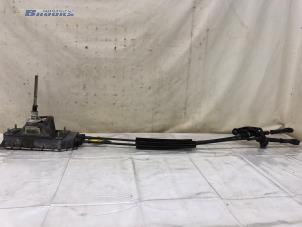 Gebruikte Versnellingspook Skoda Fabia II Combi 1.2i 12V Prijs € 50,00 Margeregeling aangeboden door Autobedrijf Brooks