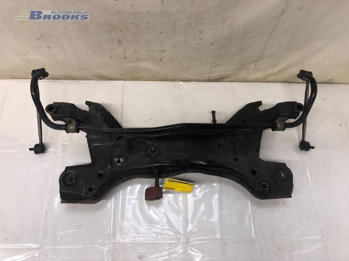 Gebruikte Subframe Skoda Fabia II Combi 1.2i 12V Prijs € 42,35 Inclusief btw aangeboden door Autobedrijf Brooks